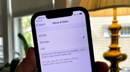 峨山苹果手机维修分享iPhone 12如何打开或关闭5G网络 